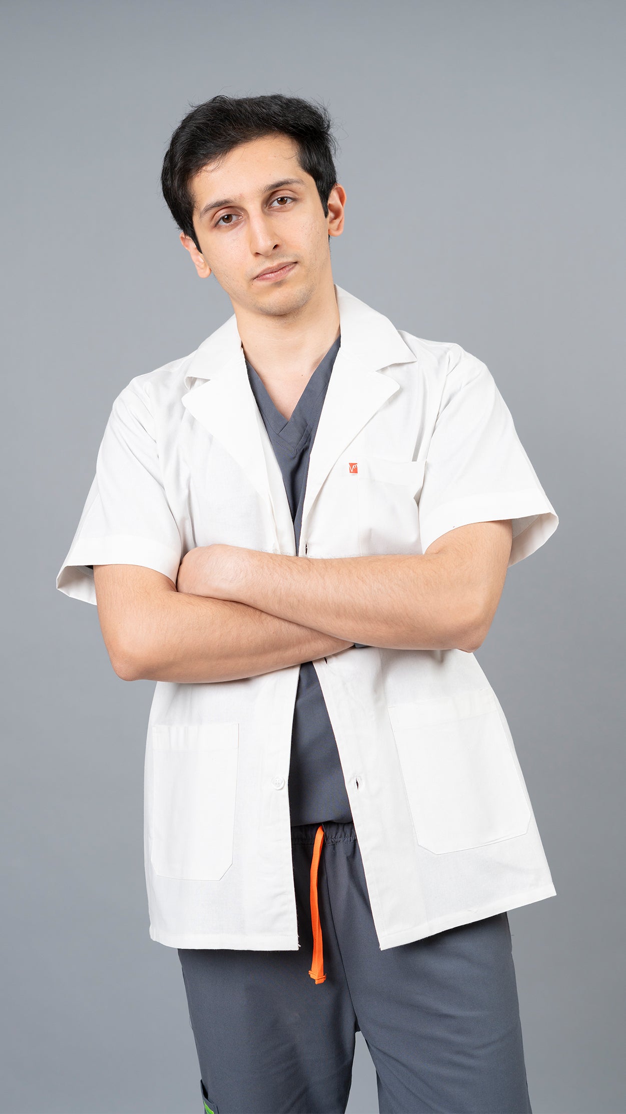 VastraMedwear Half Sleeves Lab Coat/ Apron for Chemistry Lab and Medical Students Men