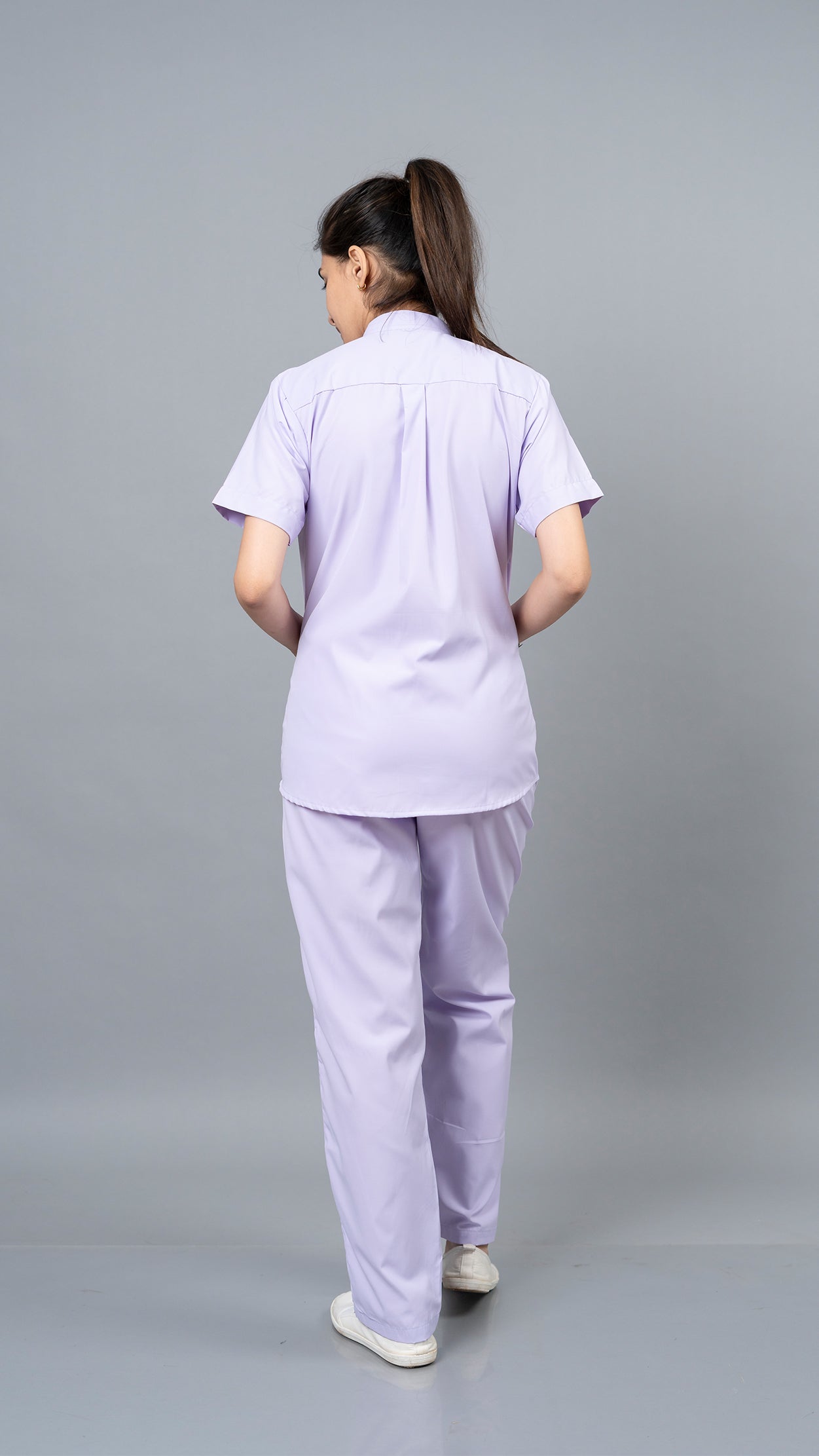Vastramedwear’s Lavender Women's Mandarin Collar Scrub Suit for Doctors