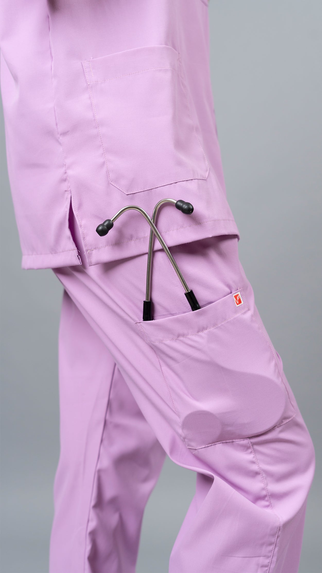 Vastramedwear’s Lavender Women's V Neck Scrub Suit