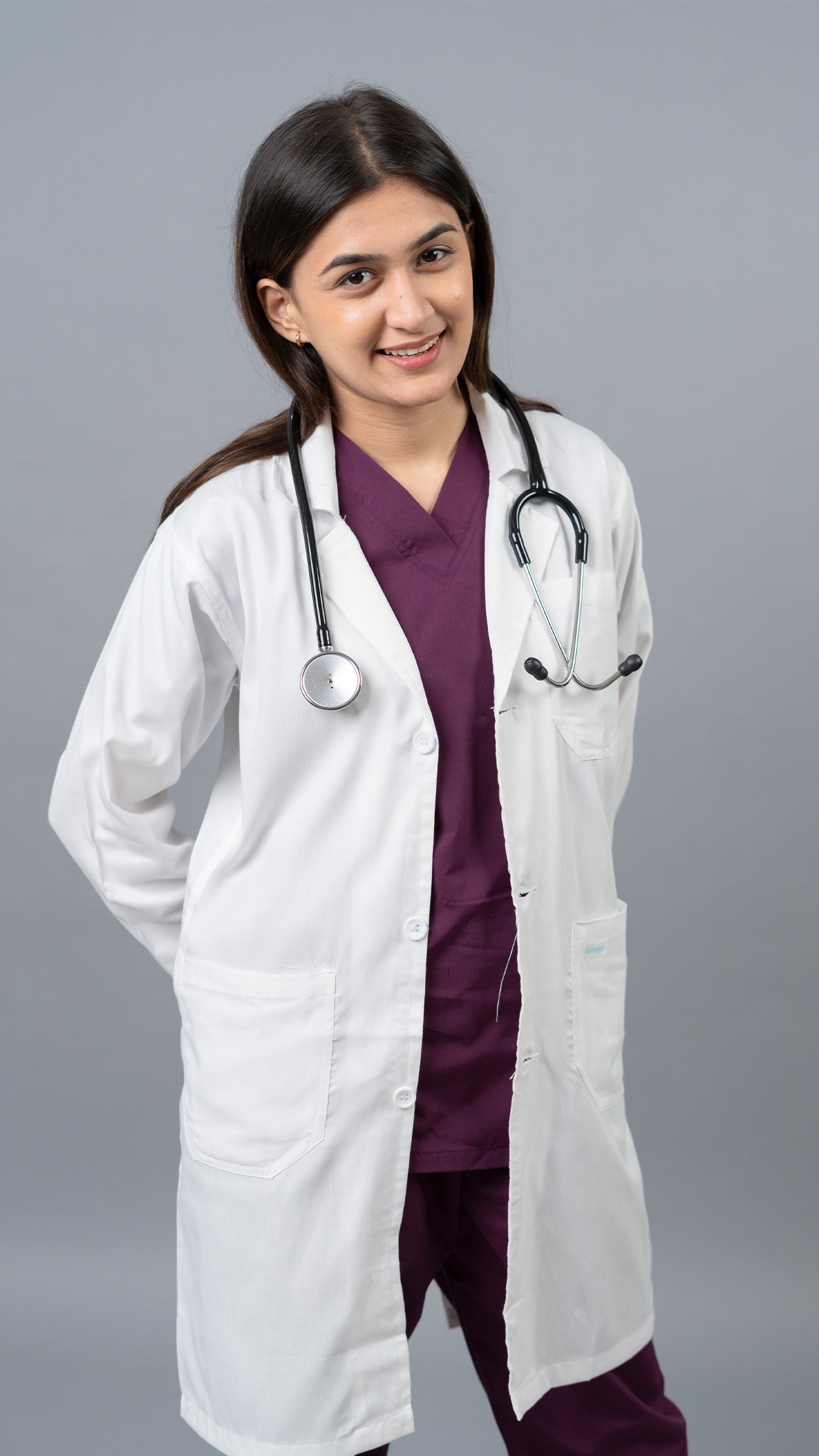 VastraMedwear Full Sleeves Knee length Lab Coat/Apron for Chemistry Lab and Medical Students Women